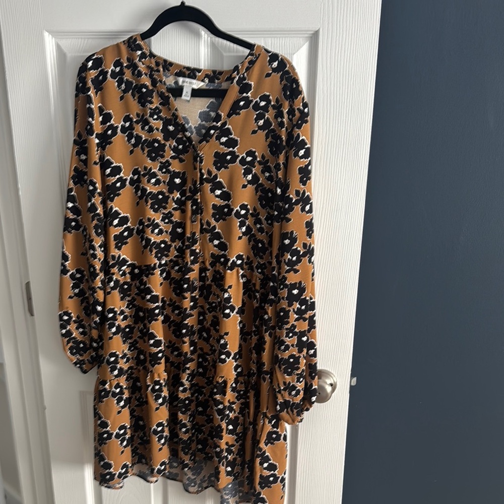 Nine West Black and White Bishop Sleeve Sundress